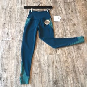 New beyond yoga leggings